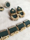 Lovely Choker Set.. Colours can be customised