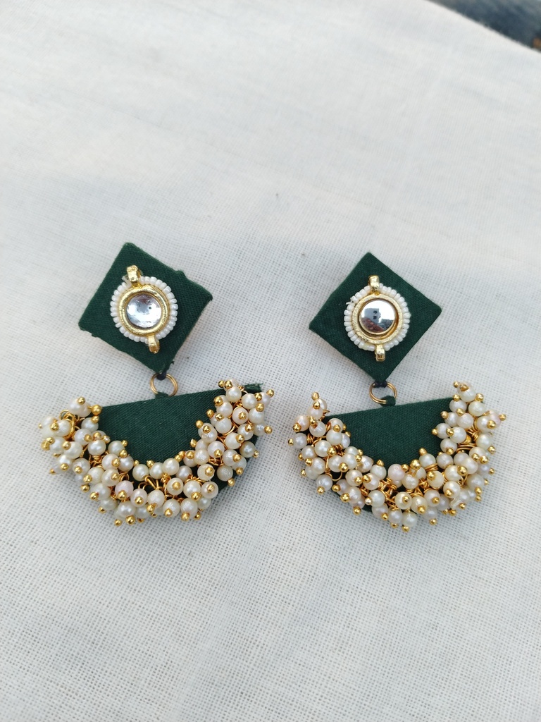 Choker necklace with Earing