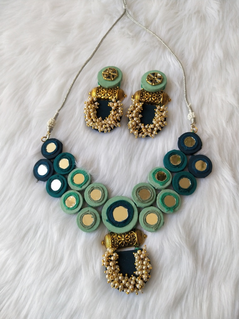 Choker necklace with Earing for wedding