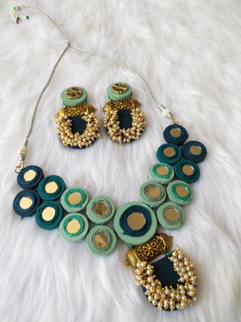 Choker necklace with Earing for wedding