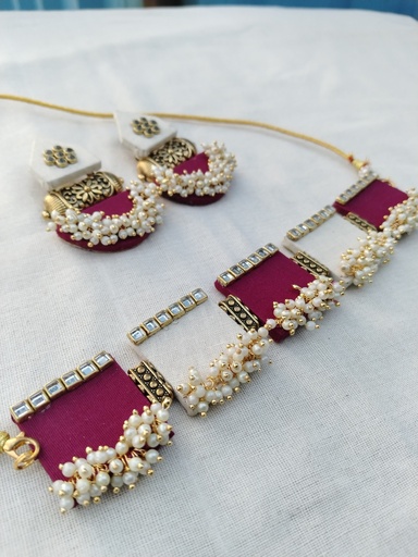 Wedding bells Choker set with earings 