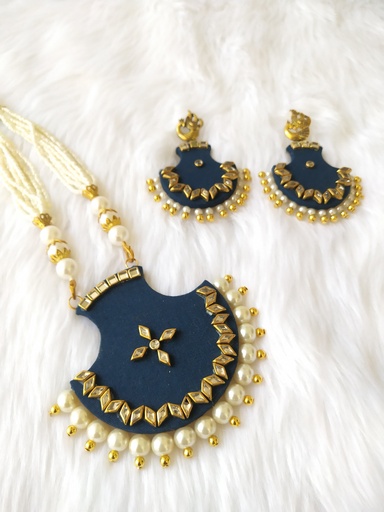 Handmade Necklace, Handcrafted Jewelry